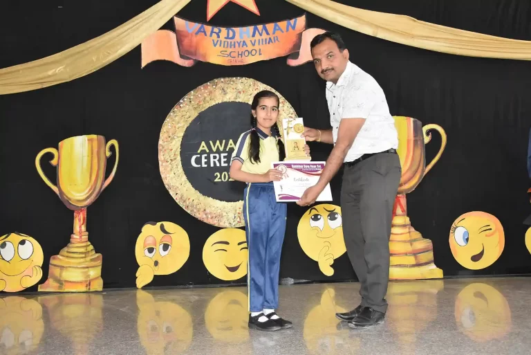 vardhman award ceremony 2023 -24 best school in sikar
